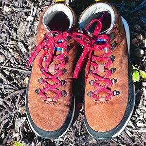 North face hiking boots